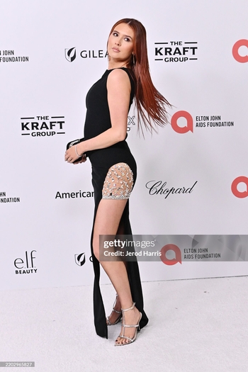 Mimi Webb