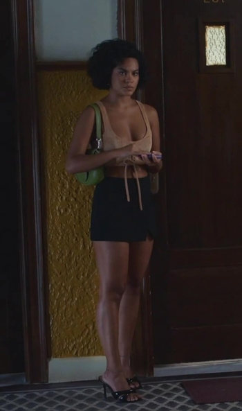 Bella Campos