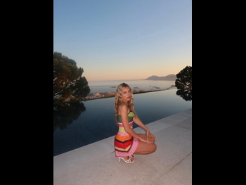  alt="Georgia Hassarati"