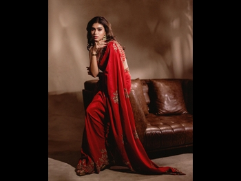  alt="Dushara Vijayan"