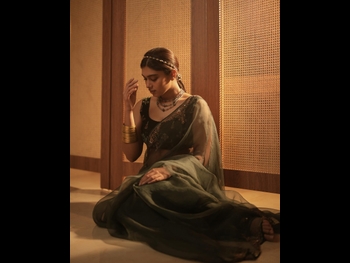  alt="Dushara Vijayan"