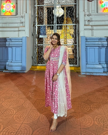 Pujita Ponnada