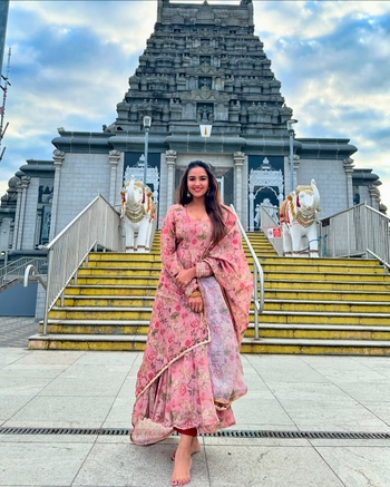 Pujita Ponnada