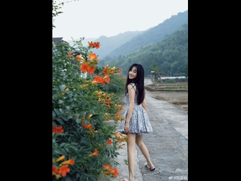  alt="Yixuan Hu"