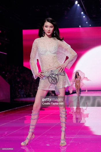 Sherry Shi