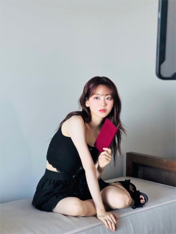 Yi-Hyun Cho