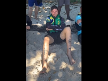  alt="Renan Bolsonaro"
