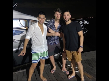  alt="Renan Bolsonaro"