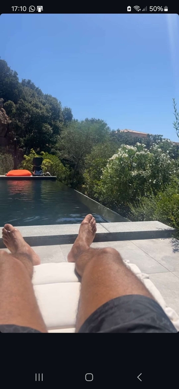 Sneazzy West