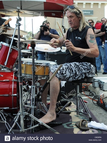 Nicko McBrain