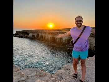  alt="Nikos Gelia"