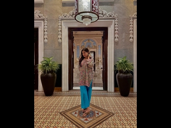 alt="Vinali Bhatnagar"
