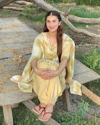 Pari Pandher