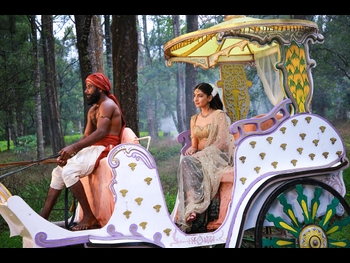  alt="Phalguni Khanna"