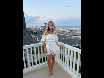  alt="Katie Feeney"
