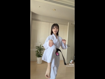  alt="Julia Nagano"