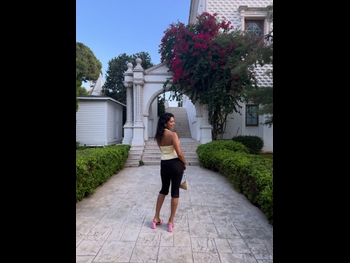  alt="Crystelle Pereira"