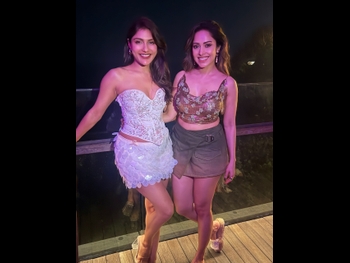  alt="Nushrratt Bharuccha"