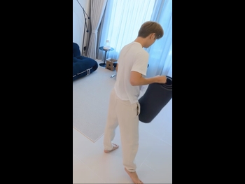 alt="Jungwoo"