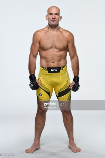 Glover Teixeira