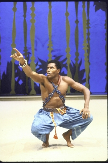 Carl Lumbly