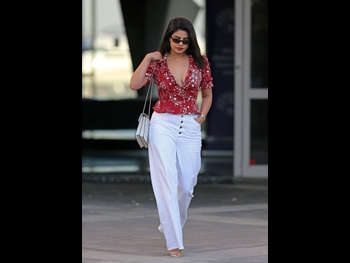  alt="Priyanka Chopra Jonas"