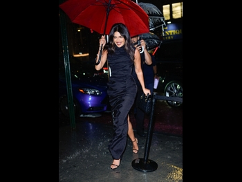  alt="Priyanka Chopra Jonas"
