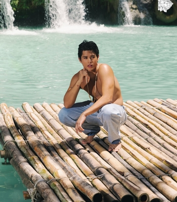 Kyle Echarri