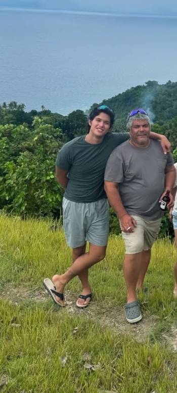 Kyle Echarri