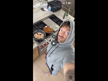  alt="Aaron Maternowski"