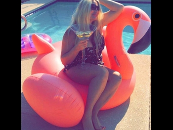  alt="Tam Taylor"