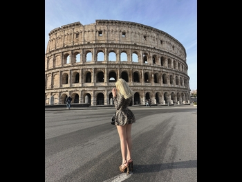  alt="Maya Nazor"