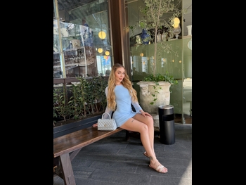  alt="Maya Nazor"