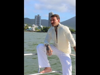  alt="Lucas Lucco"