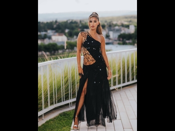  alt="Julieta Poggio"