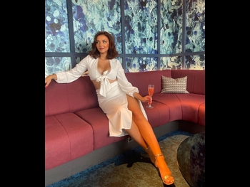  alt="Sophie Wallace"