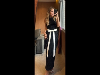  alt="Amanda Meirelles"