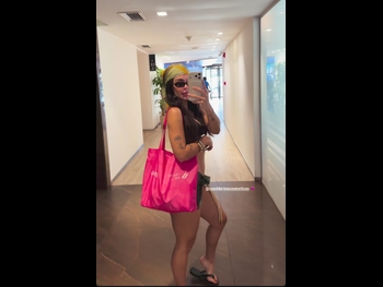  alt="Larissa Santos"