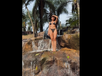  alt="Danielle Diz"