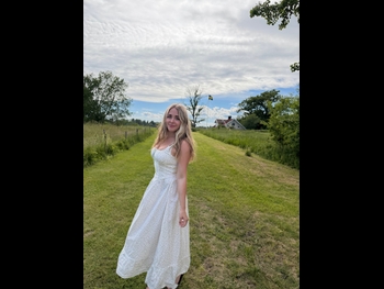  alt="Melina Goransson"