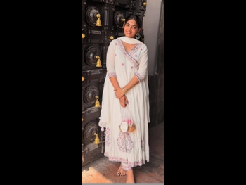  alt="Anshitha Anji"