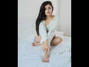  alt="Sakshi Sharma"