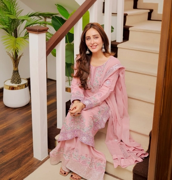 Sidra Niazi