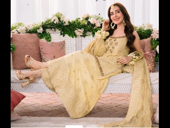  alt="Sidra Niazi"