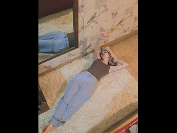  alt="Areej Chaudhry"