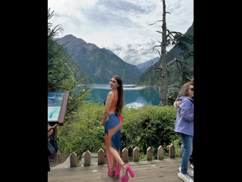  alt="Areej Chaudhry"