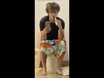  alt="Joey Bragg"