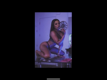  alt="Shira Monae"