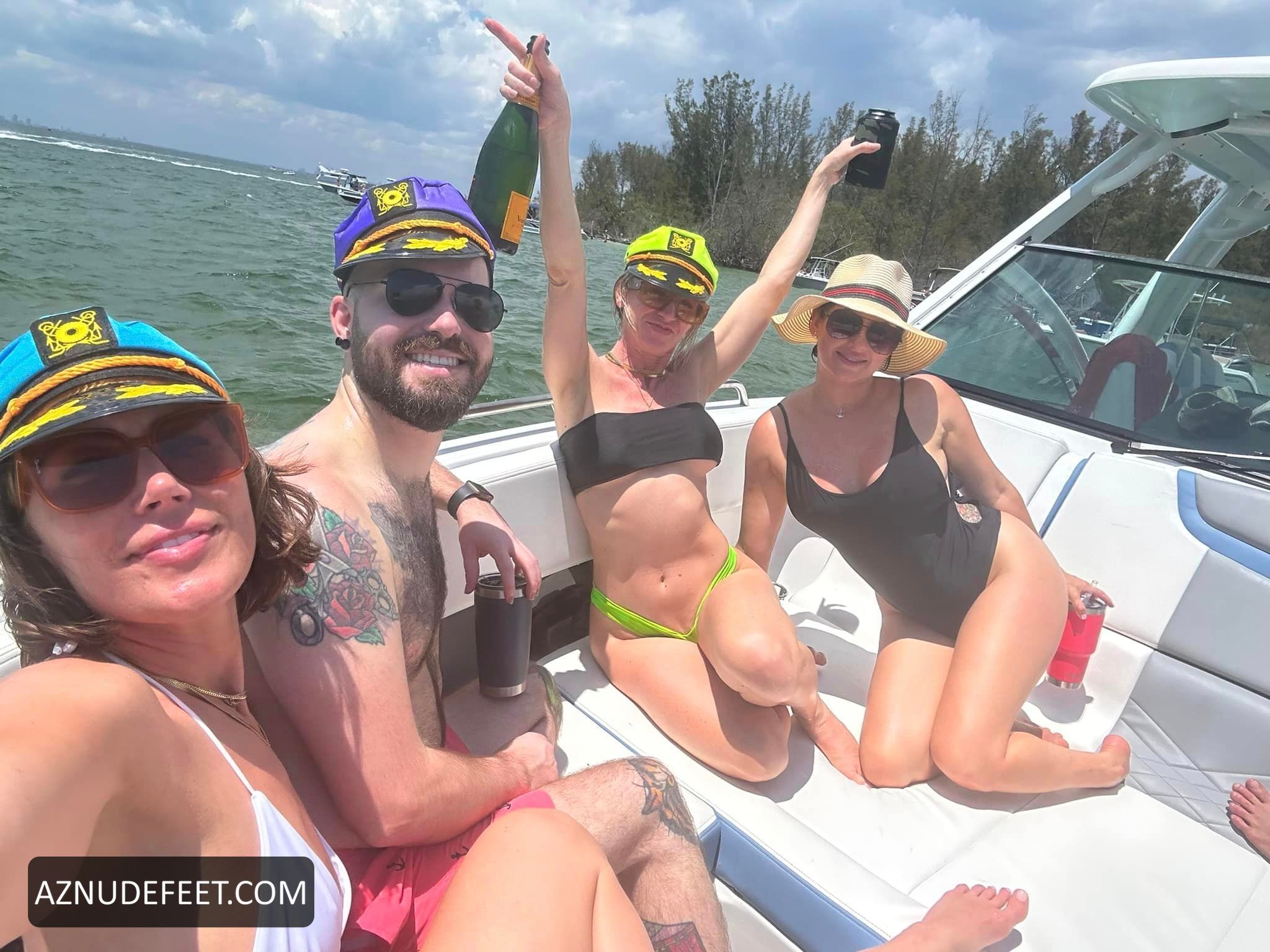 Tes lee swamp people