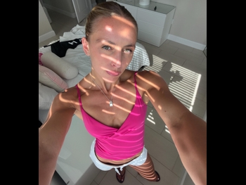  alt="Dakota Ditcheva"